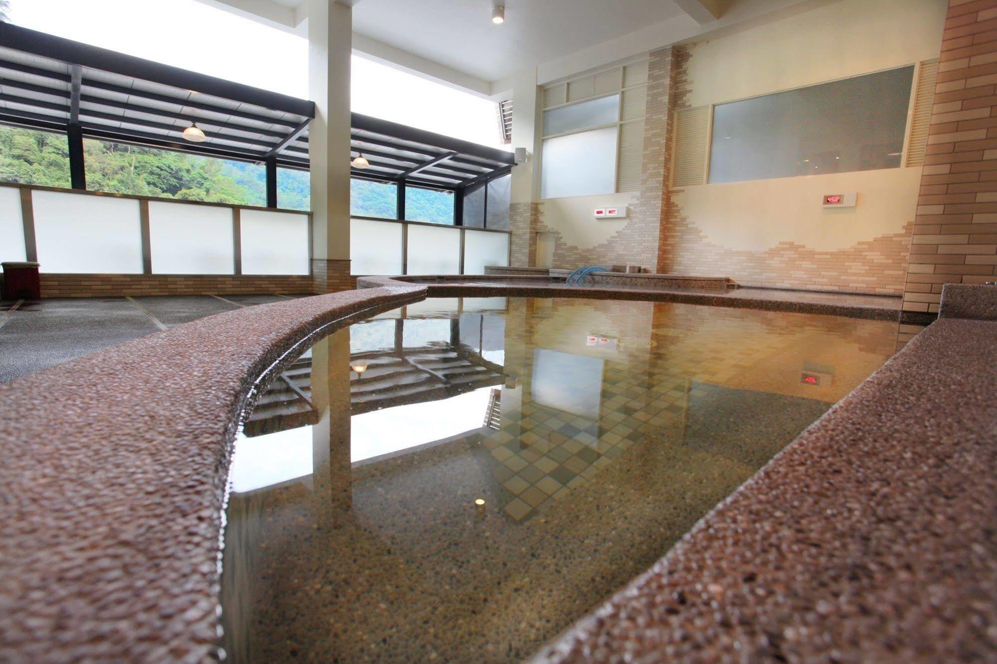 Spring Spa Hotel Улай Экстерьер фото