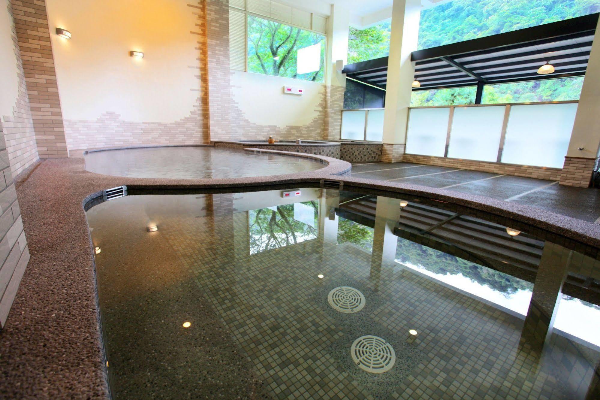 Spring Spa Hotel Улай Экстерьер фото